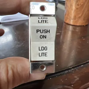 Mooney LDG LITE switch , PN 41-10-P10   25 Amp